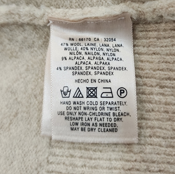 Anthropologie Charlie And Robin Knit Sweater Cardigan Ruffled Ivory Beige XS - Picture 7 of 10